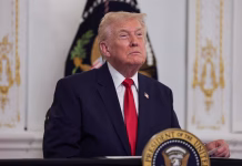 Donald Trump dijo que el espacio aéreo de Venezuela debe considerarse “cerrado en su totalidad”