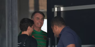 La Justicia de Brasil refrendó la orden de detención preventiva de Bolsonaro tras intentar quemar su tobillera electrónica