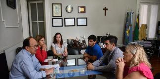Reunión con la comisión directiva de la Asociación Cooperadora del Hospital Dr. Posadas