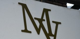 Abrió sus puertas MV tienda de ropa