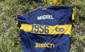 La familia de Miguel Ángel Russo recuperó la camiseta con la que se lo había homenajeado