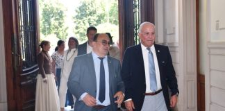 La visita del Embajador de Panamá