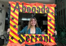 Se graduó otra jóven que recibió el apoyo de la Cooperativa durante su carrera universitaria.