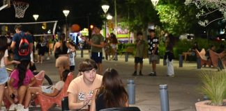 «Jueves Joven», el centro se llenó de energía joven