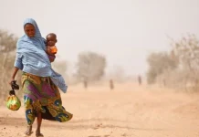 Inundaciones, sequías y crisis económica: así es vivir en el país más golpeado por el cambio climático