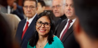 Delcy Rodríguez fue juramentada como jefa del régimen de Venezuela tras la captura de Maduro
