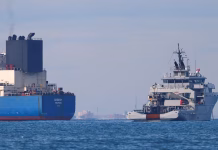 El Kremlin amenazó con desplegar la armada rusa si Occidente incauta más buques de su flota fantasma de petroleros