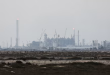 Irán amenazó a las instalaciones energéticas de los países del Golfo tras el ataque a su infraestructura de gas