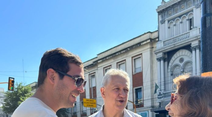 El radicalismo bonaerense realizó una jornada de escucha activa en toda la provincia