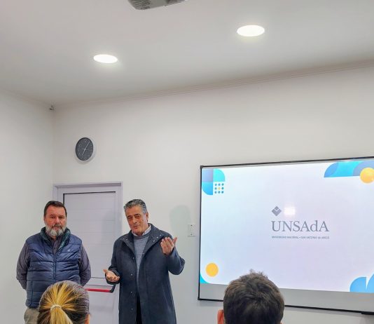 Lobos amplía su Centro Universitario Regional con una nueva aula de última generación