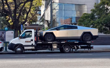Cómo es el Tesla Cybertruck y cuánto cuesta importarlo desde la Argentina