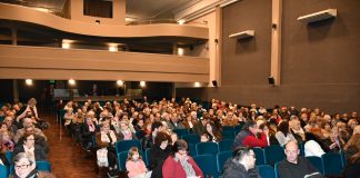 Emotivo homenaje a Oscar Domínguez en el Teatro Marconi