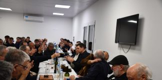 Cena por el día del bombero voluntario