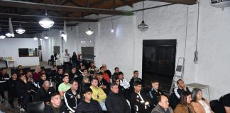 La Cooperativa de Árbitros de Saladillo entregó indumentaria a sus integrantes
