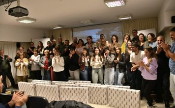 Entrega de televisores a instituciones de nuestra comunidad