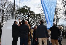 Realizaron el izamiento de la Bandera en Del Carril por el Día de la Independencia