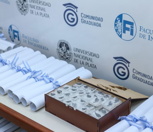 Una nueva generación de ingenieros celebró su graduación en la UNLP