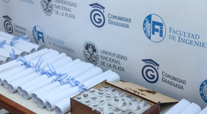 Una nueva generación de ingenieros celebró su graduación en la UNLP