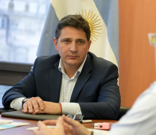Marinucci: “Cuando el salario ya no alcanza para poner un plato de comida en la mesa, el problema no es la gente: es el modelo económico”