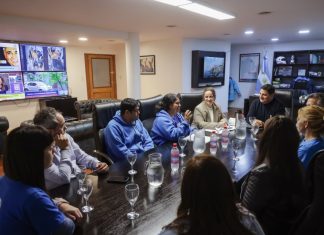 Marinucci recibió a familias de personas con autismo para fortalecer la accesibilidad en el transporte público bonaerense