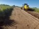 Realizan trabajos de mantenimiento en el camino a Los Guaycos